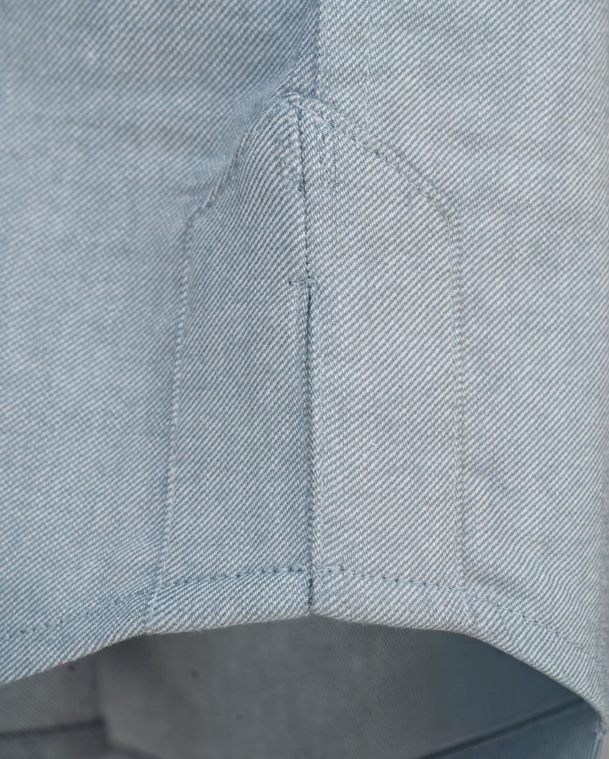 Calder — Faded Blue Pullover Shirt
